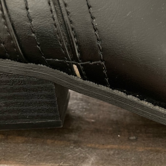 G by Guess black ankle boots - Picture 7 of 7